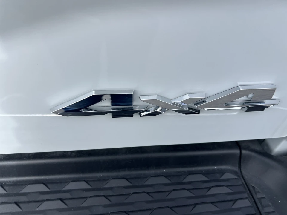 2026 Ram 3500 - Image 10 of 31