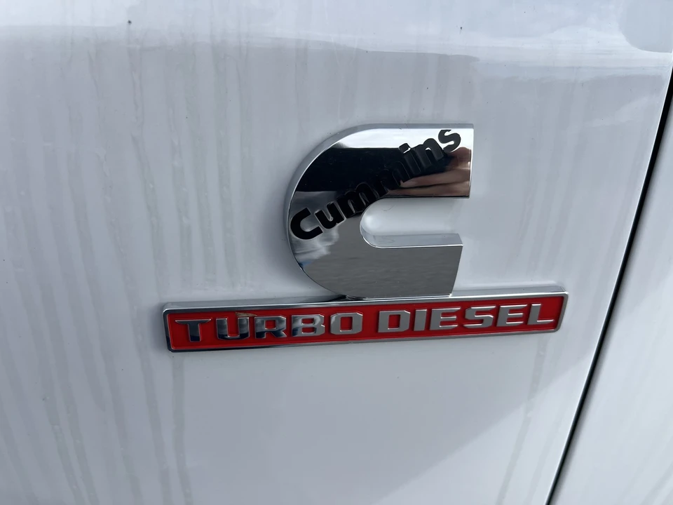 2026 Ram 3500 - Image 8 of 31