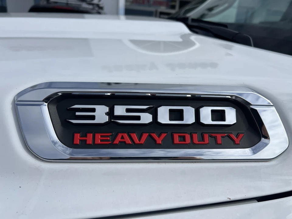 2026 Ram 3500 - Image 7 of 31