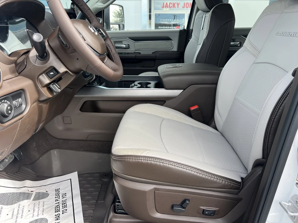 2026 Ram 3500 - Image 26 of 31