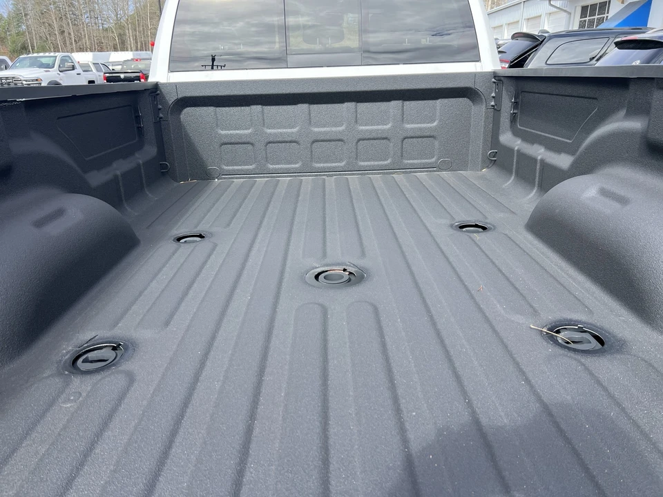 2026 Ram 3500 - Image 12 of 31