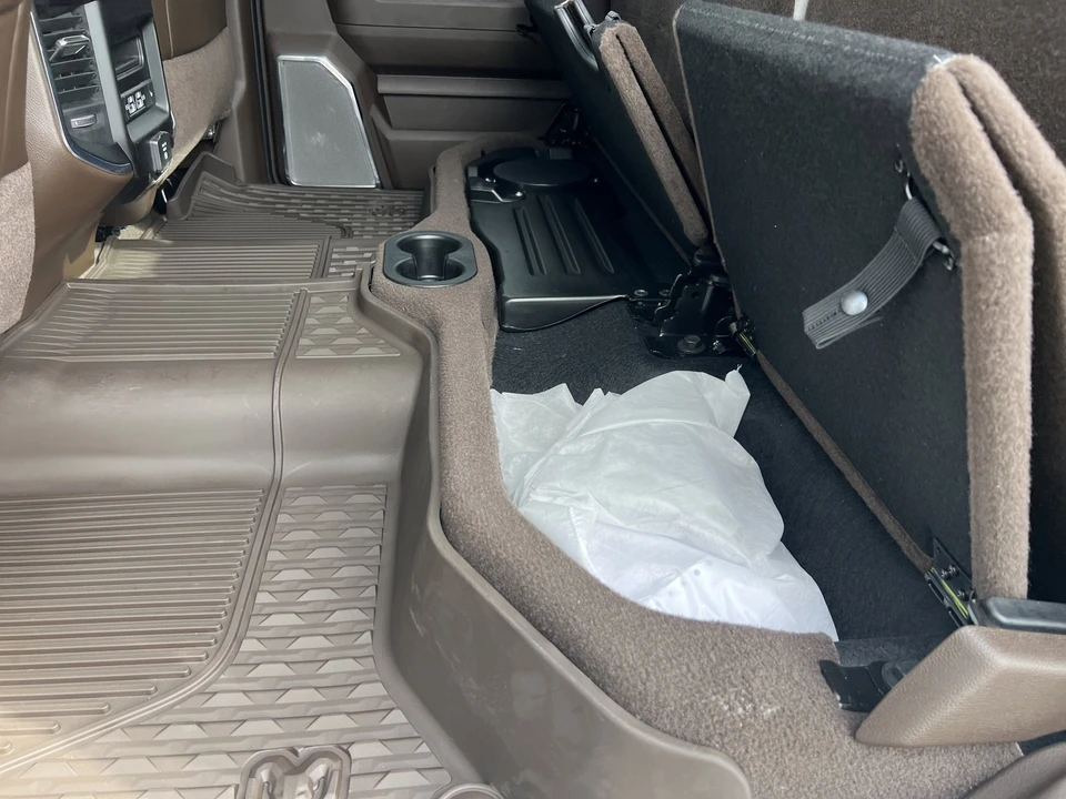 2026 Ram 3500 - Image 17 of 31