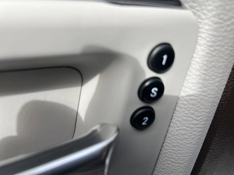 2026 Ram 3500 - Image 24 of 31