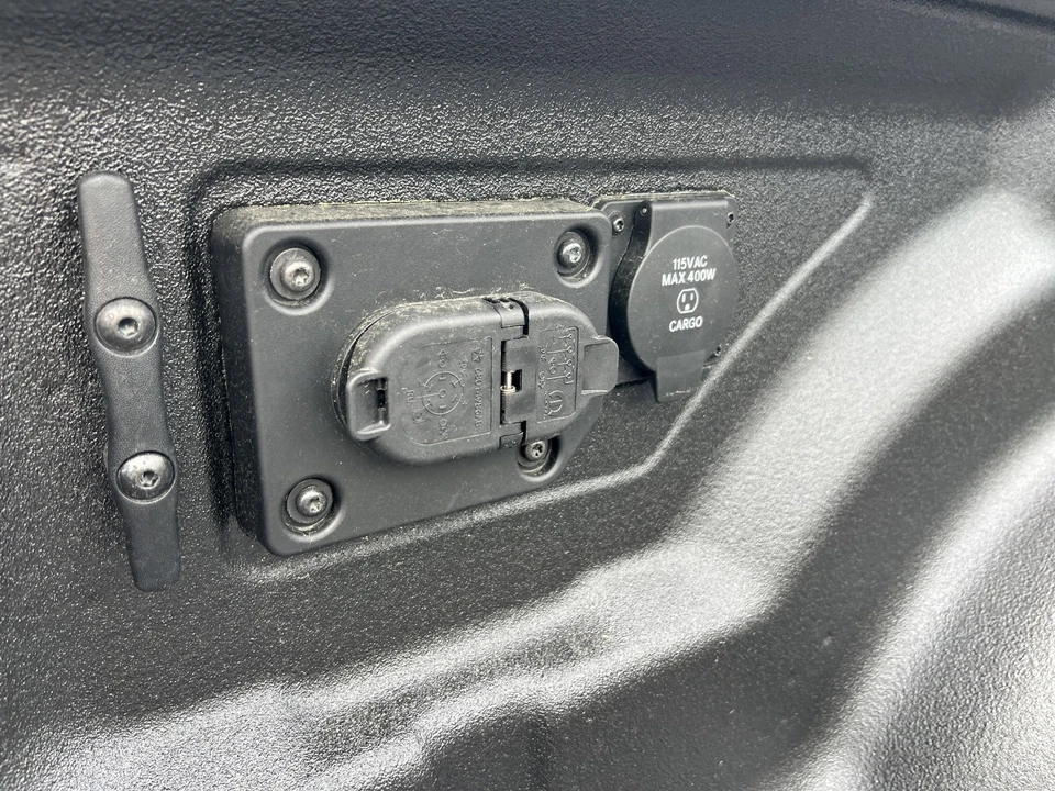 2026 Ram 3500 - Image 13 of 31