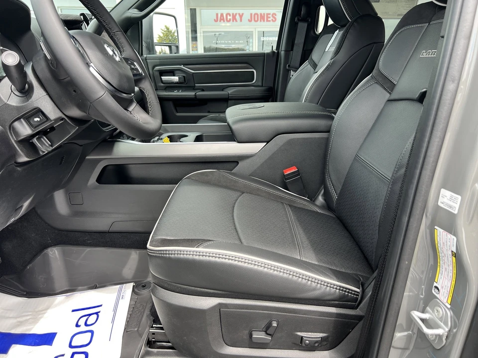 2026 Ram 3500 - Image 26 of 31