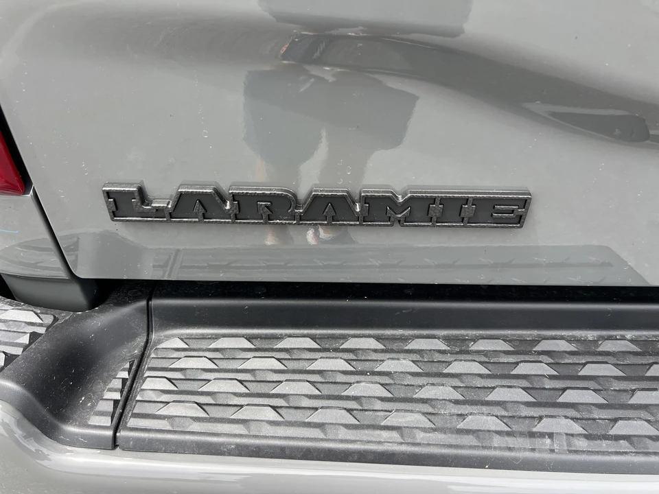 2026 Ram 3500 - Image 9 of 31