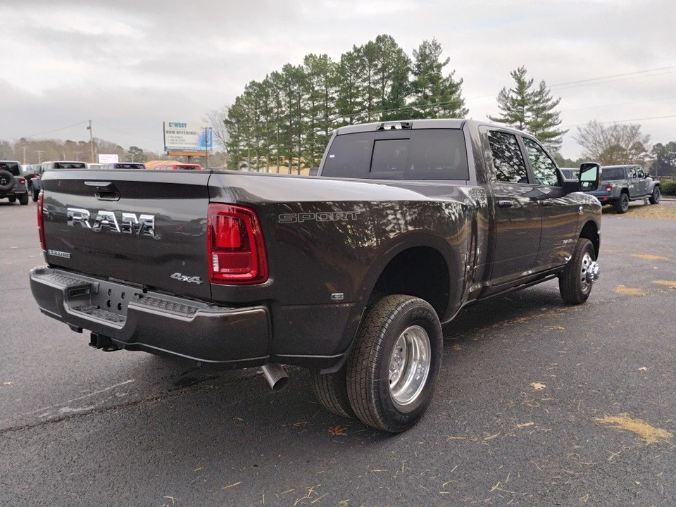 2026 Ram 3500 - Image 5 of 12