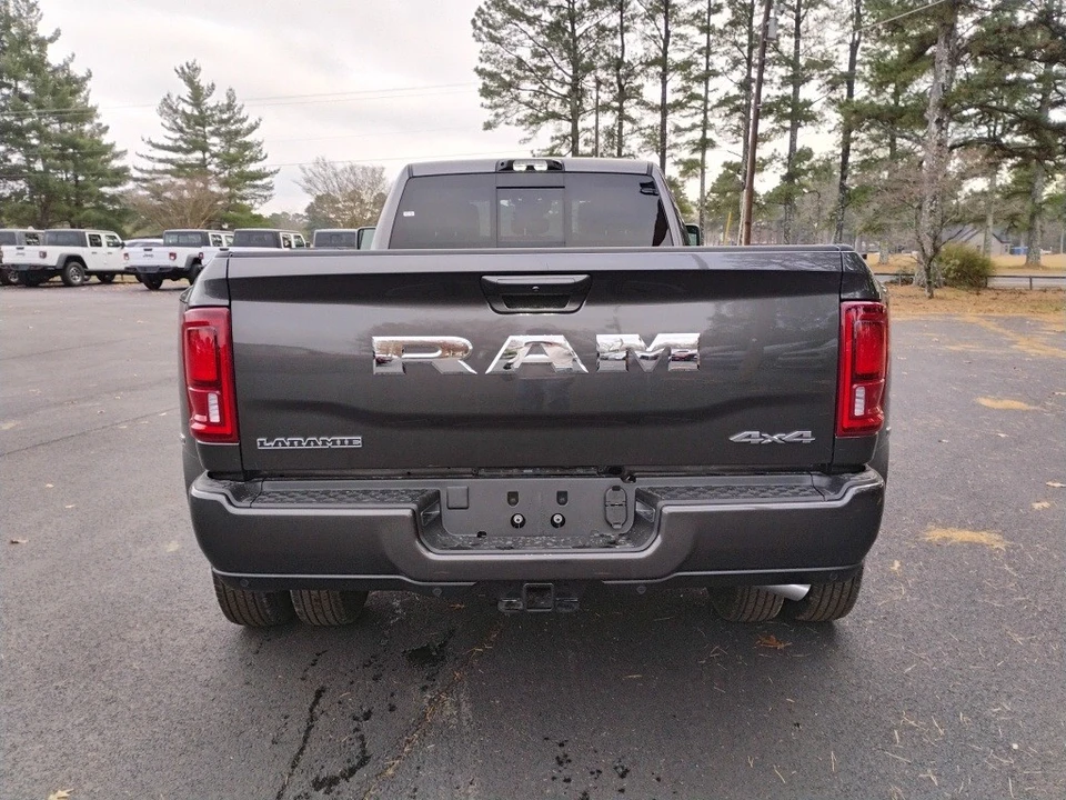 2026 Ram 3500 - Image 6 of 12