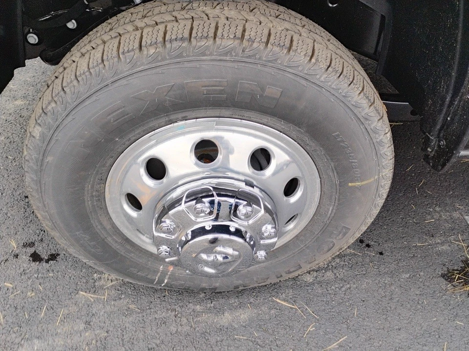 2026 Ram 3500 - Image 9 of 12