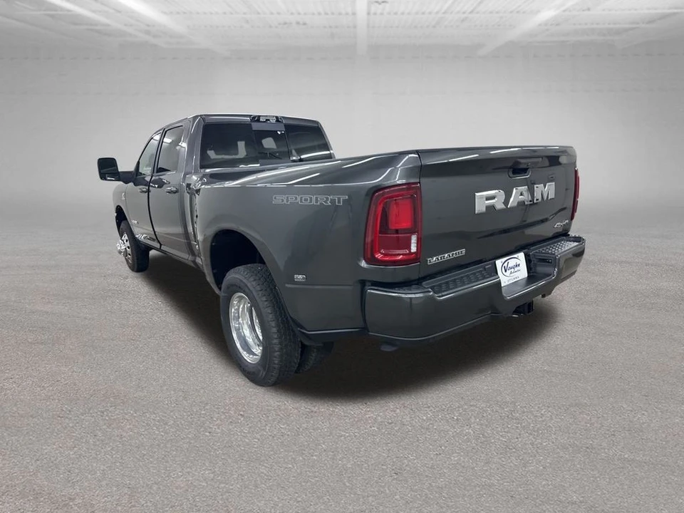 2026 Ram 3500 - Image 7 of 12