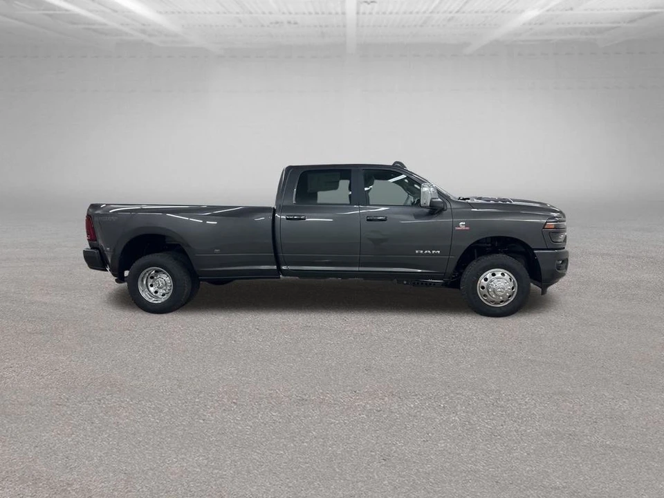 2026 Ram 3500 - Image 12 of 12