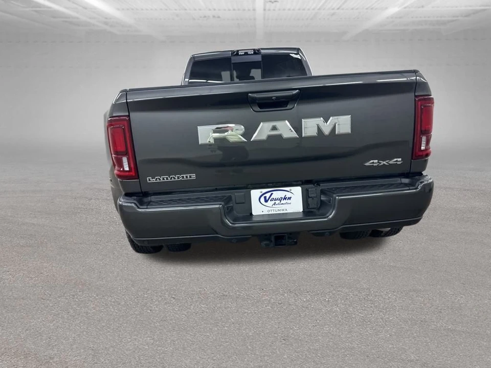 2026 Ram 3500 - Image 9 of 12
