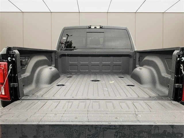 2026 Ram 3500 - Image 14 of 21
