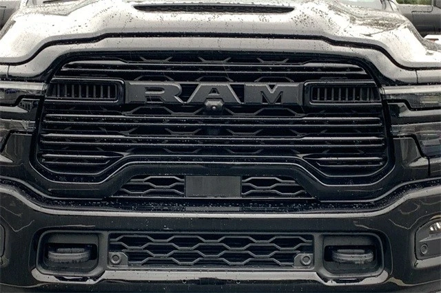 2026 Ram 3500 - Image 9 of 21