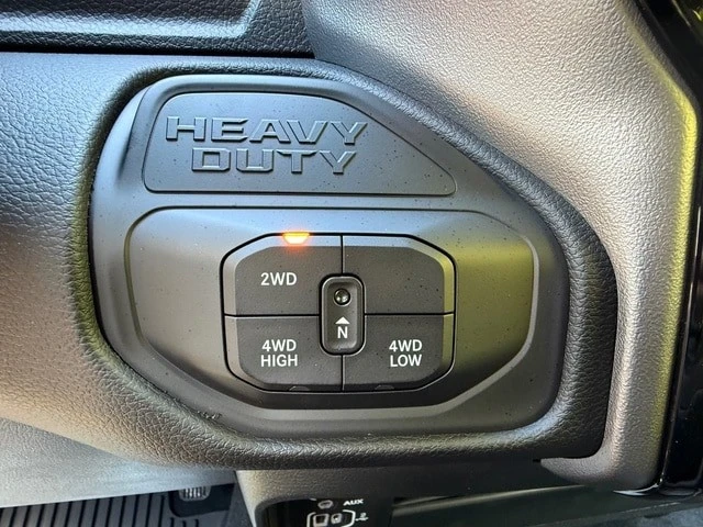2026 Ram 3500 - Image 24 of 31