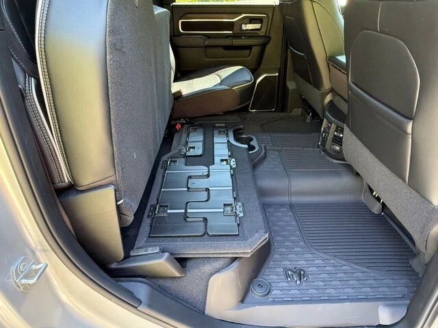 2026 Ram 3500 - Image 19 of 31