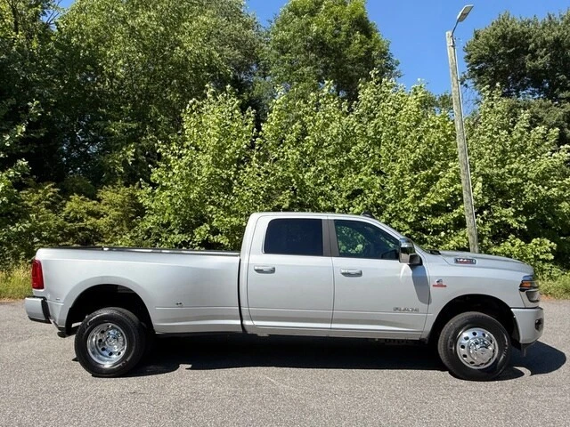 2026 Ram 3500 - Image 6 of 31