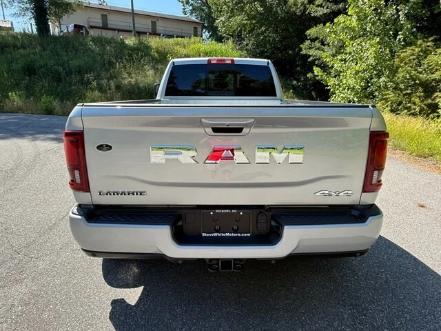 2026 Ram 3500 - Image 8 of 31