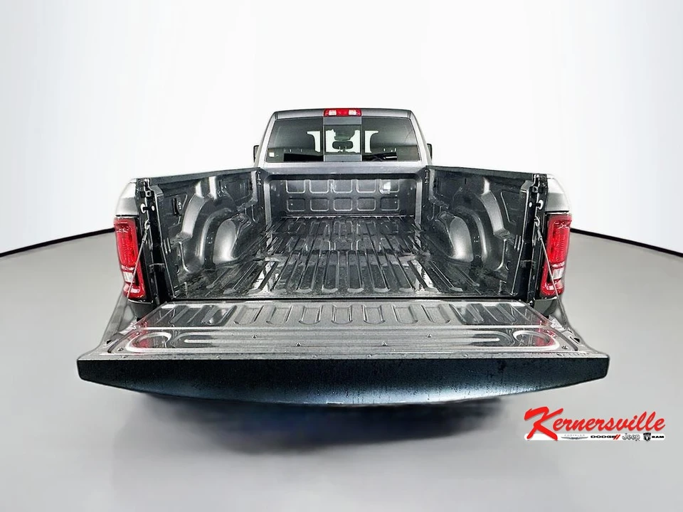 2026 Ram 3500 - Image 16 of 21