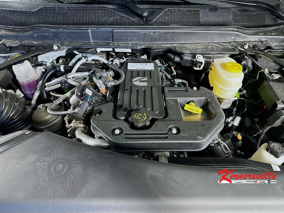 2026 Ram 3500 - Image 18 of 21