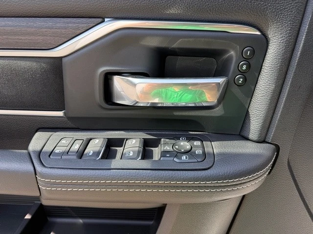 2026 Ram 3500 - Image 15 of 21