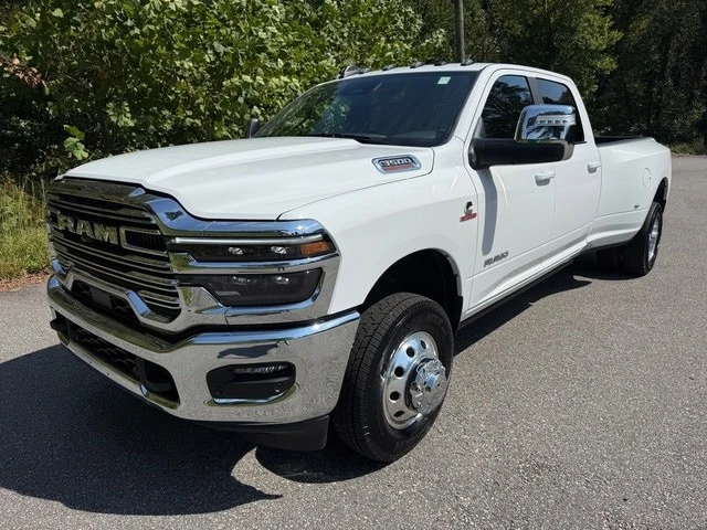 2026 Ram 3500 - Image 3 of 21
