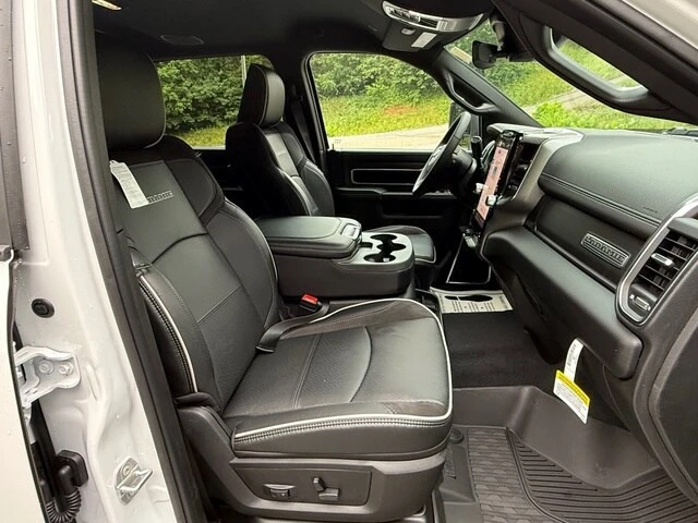 2026 Ram 3500 - Image 21 of 31