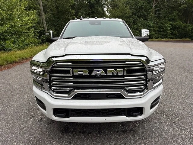 2026 Ram 3500 - Image 4 of 31
