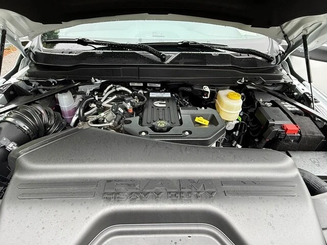 2026 Ram 3500 - Image 12 of 31