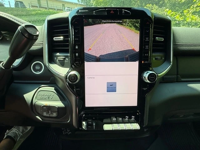 2026 Ram 3500 - Image 28 of 31