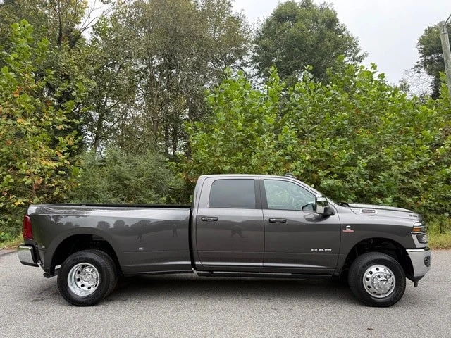 2026 Ram 3500 - Image 6 of 21