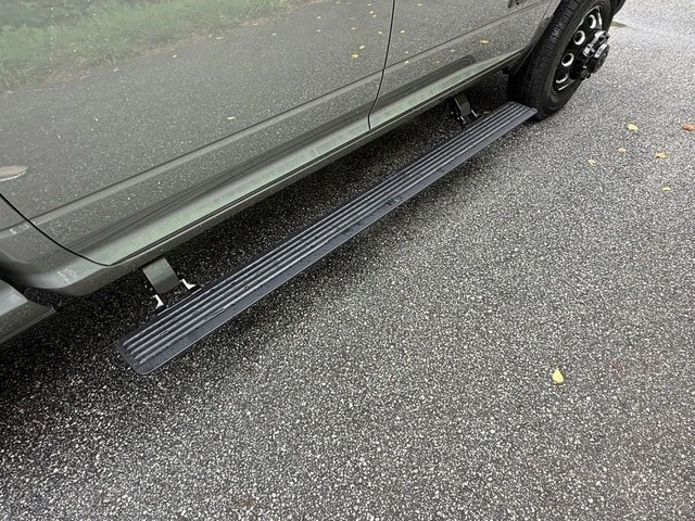 2026 Ram 3500 - Image 8 of 31