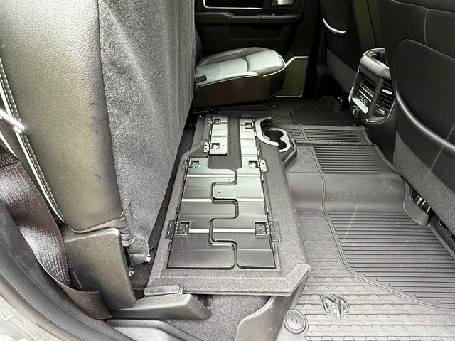 2026 Ram 3500 - Image 24 of 31