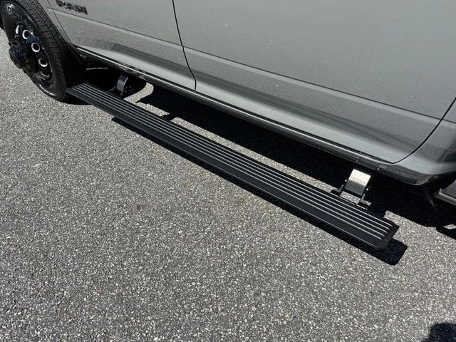 2026 Ram 3500 - Image 13 of 31