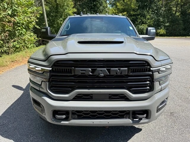2026 Ram 3500 - Image 4 of 31