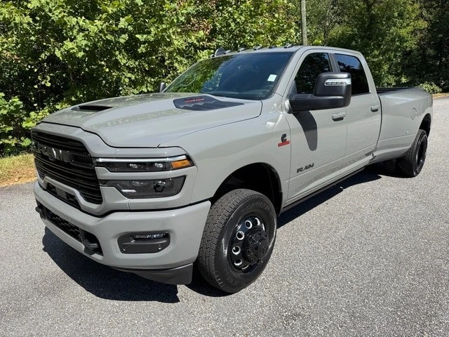 2026 Ram 3500 - Image 3 of 31