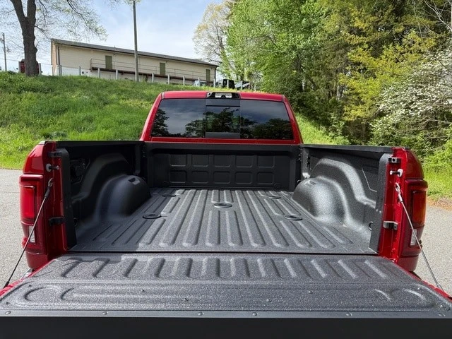 2026 Ram 3500 - Image 9 of 31