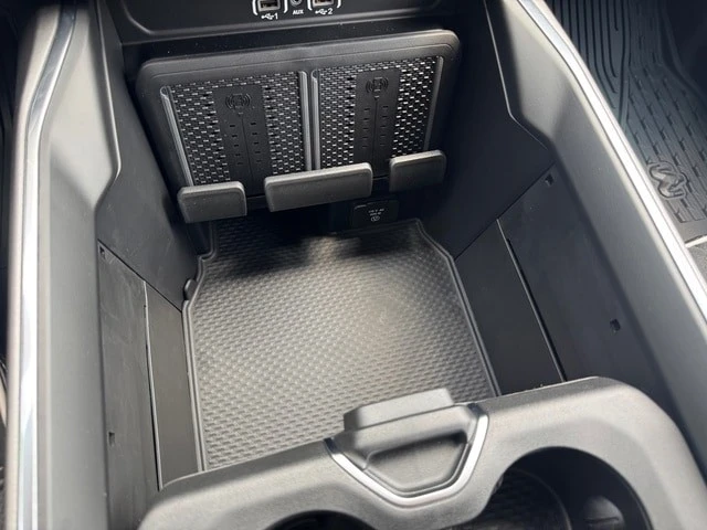 2026 Ram 3500 - Image 30 of 31