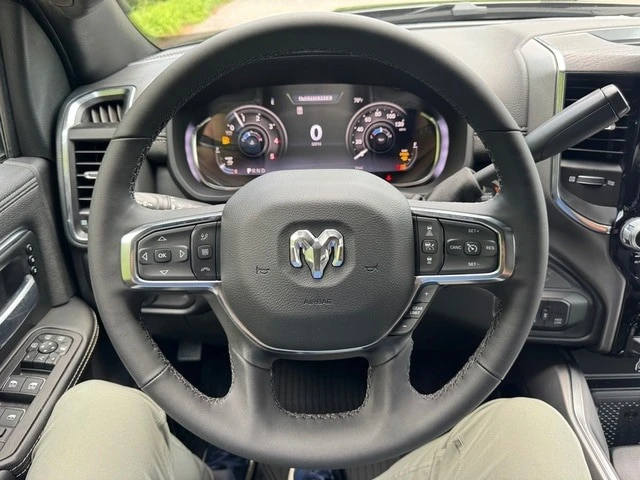 2026 Ram 3500 - Image 22 of 31