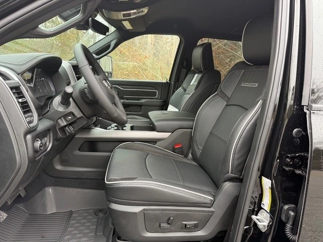 2026 Ram 3500 - Image 15 of 31