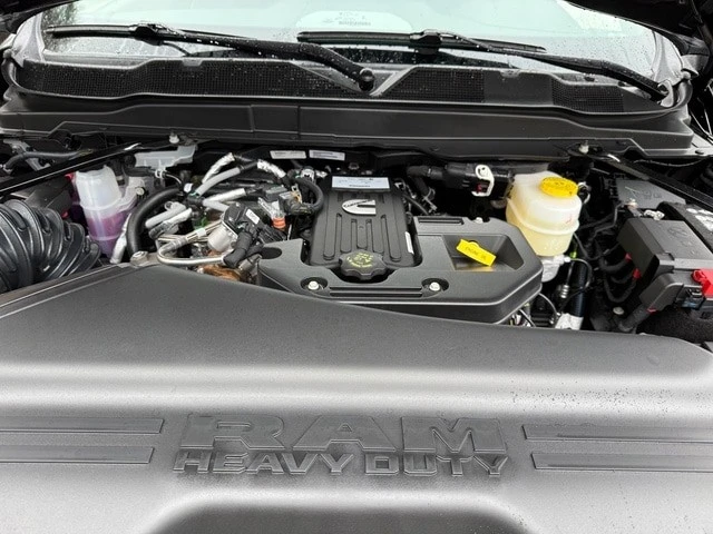 2026 Ram 3500 - Image 13 of 31