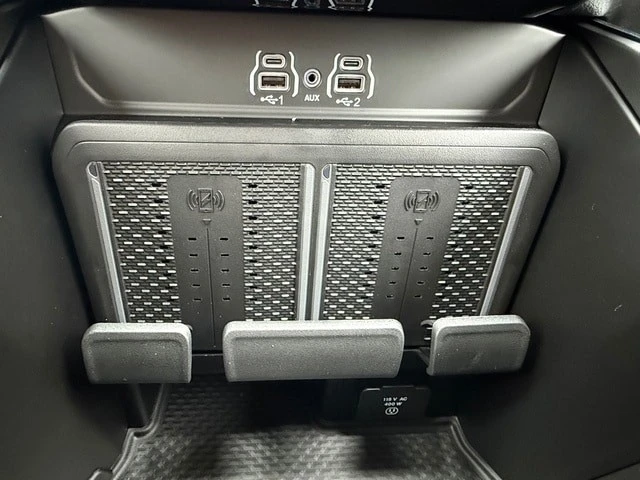 2026 Ram 3500 - Image 31 of 31