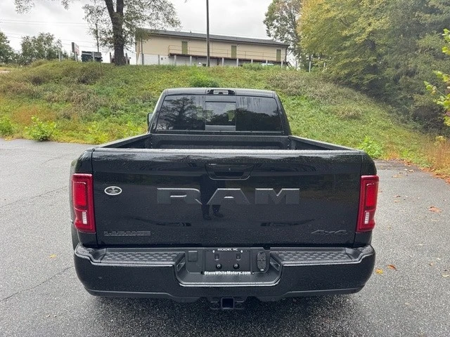 2026 Ram 3500 - Image 8 of 21