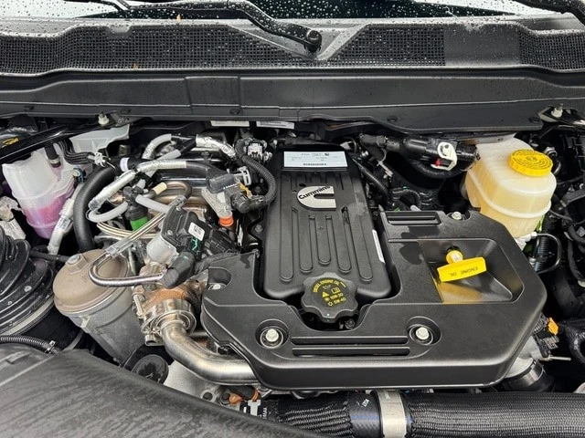 2026 Ram 3500 - Image 13 of 21