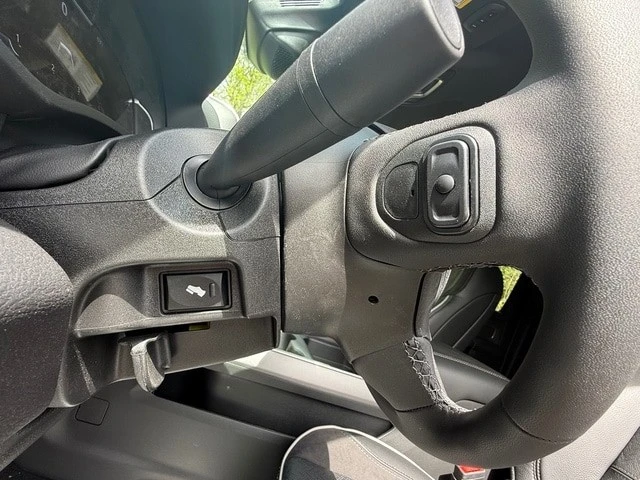 2026 Ram 3500 - Image 16 of 31