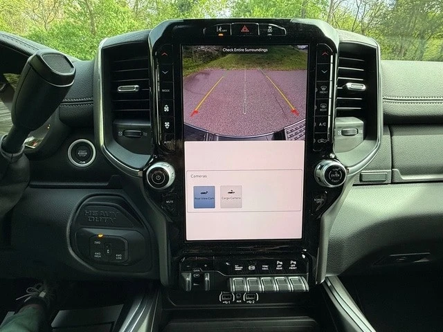 2026 Ram 3500 - Image 26 of 31