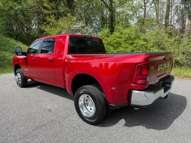 2026 Ram 3500 - Image 11 of 31
