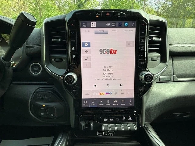 2026 Ram 3500 - Image 23 of 31