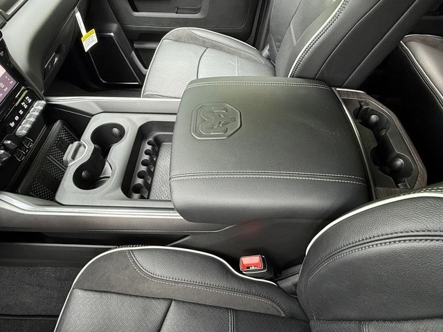 2026 Ram 3500 - Image 30 of 31