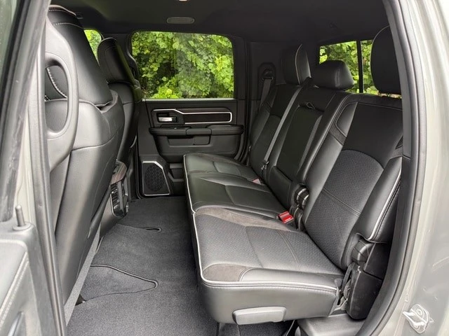 2026 Ram 3500 - Image 17 of 31